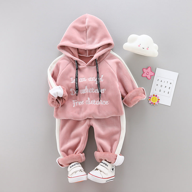 Children's clothing sports suit