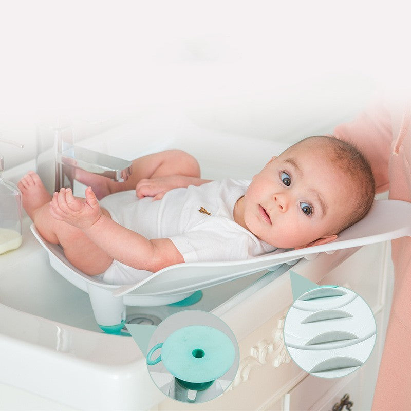 Bathtub For Infants And Toddlers To Wash Their Buttocks