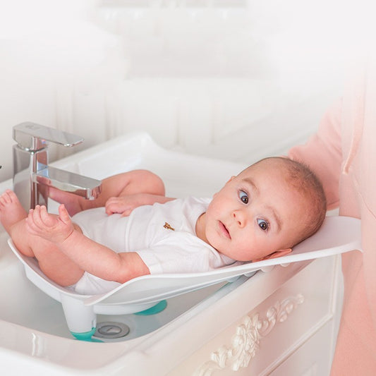 Bathtub For Infants And Toddlers To Wash Their Buttocks
